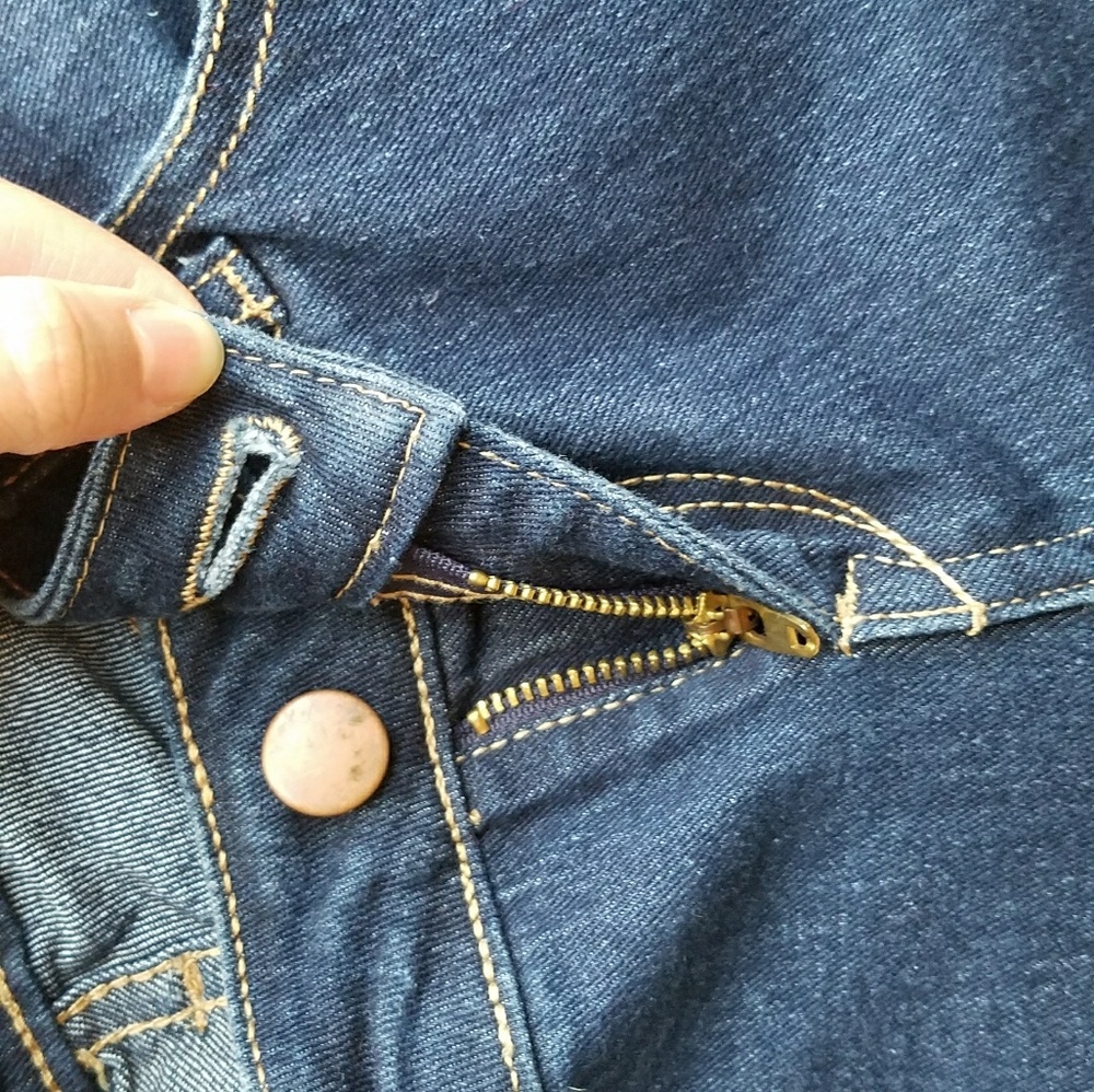 Forever 21 Low-Rise Skinny Jeans - Picture 7 of 8